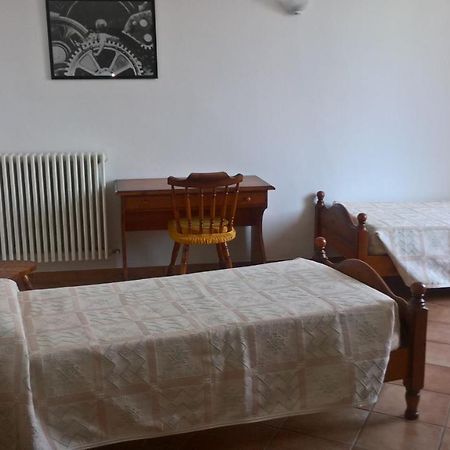 Charlie Chaplin Bed & Breakfast Tamara ภายนอก รูปภาพ