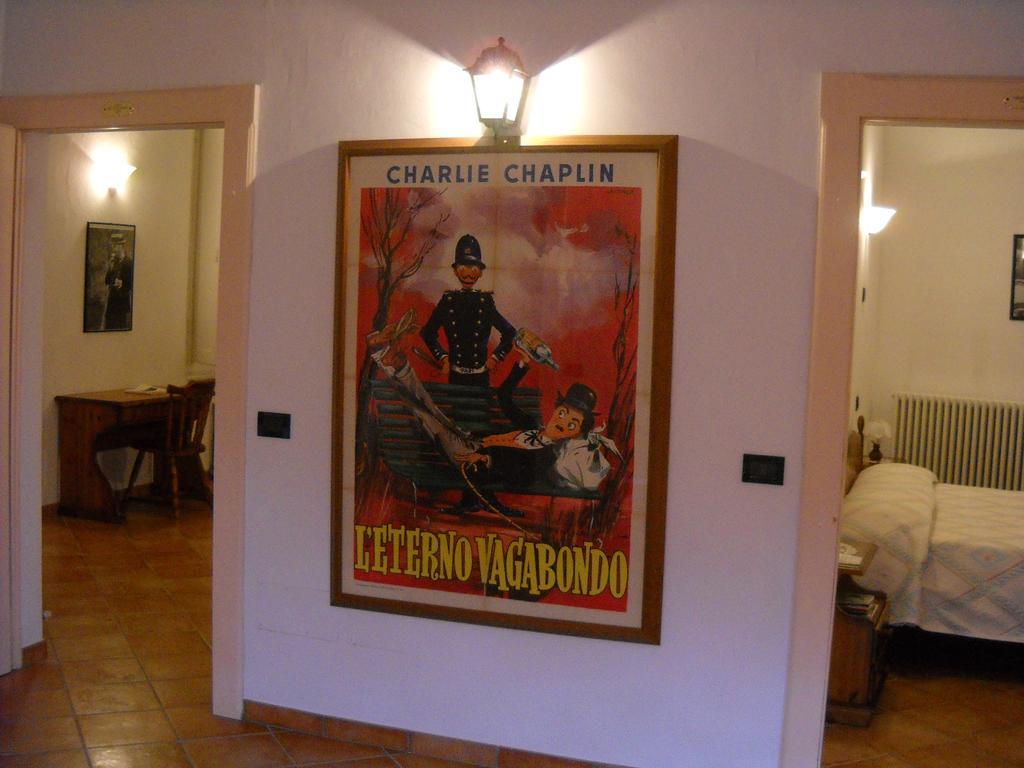 Charlie Chaplin Bed & Breakfast Tamara ห้อง รูปภาพ